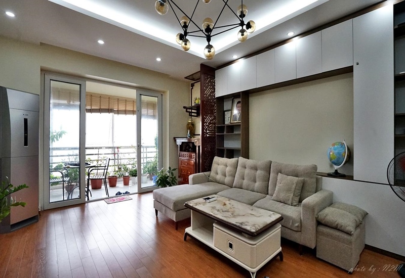 Balcony apartment for rent with 03 bedroom on Ngoc Khanh, Ba Dinh