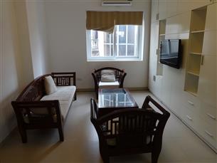 Cheap apartment for rent in Au Co, Tay Ho, 01 bedroom