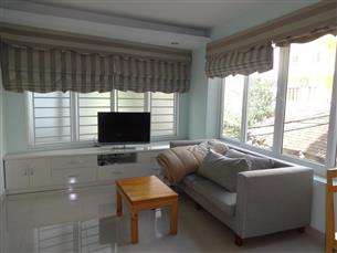 Bright studio apartment for rent with 01 bedroom in Au Co, Tay Ho