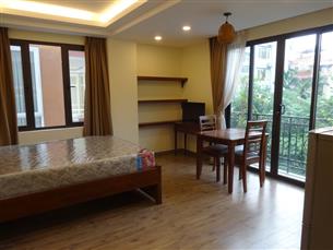 Nice studio for rent with 01 bedroom in Tay Ho, fully furnished