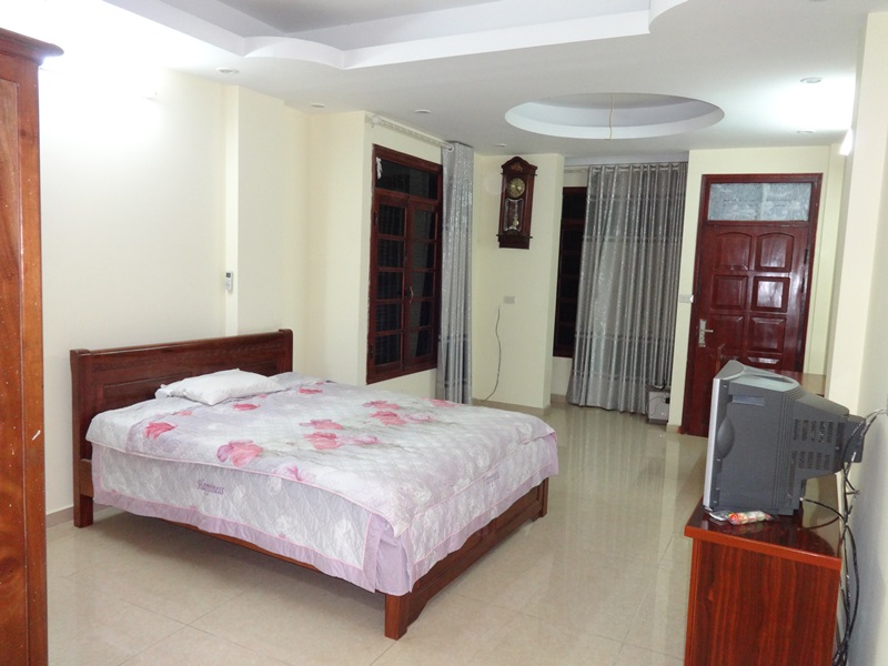 Room for rent in Doi Can, Ba Dinh, fully furnished, share kitchen
