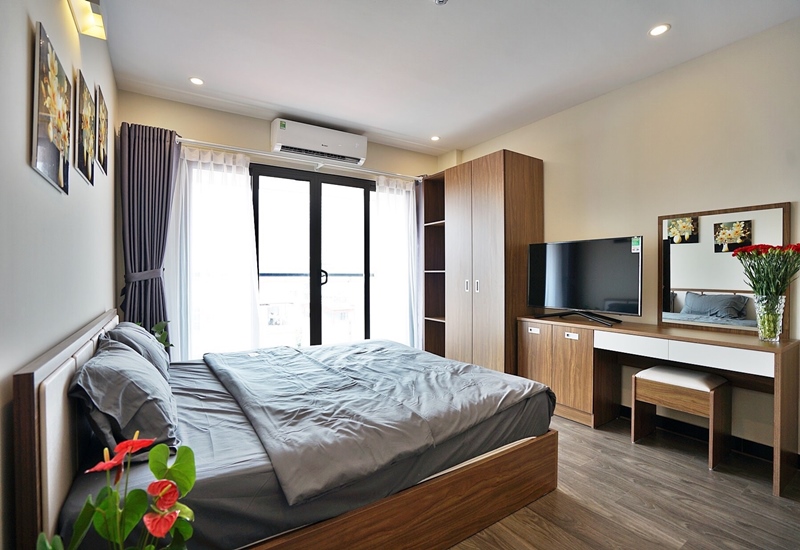 Nice studio for rent with 01 bedroom in Nhat Chieu,Tay Ho