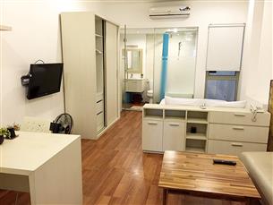 Nice studio apartment for rent in Hoan Kiem district