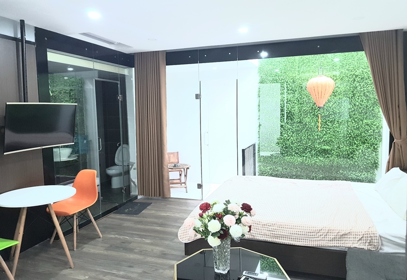 Studio for rent with 01 bedroom in Lac Long Quan, Tay Ho