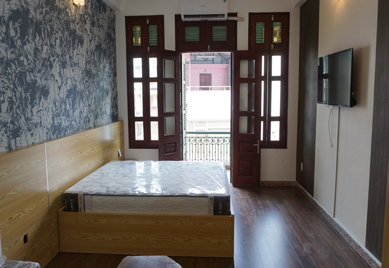 Studio for rent with 01 bedroom in Truc Bach, Ba Dinh
