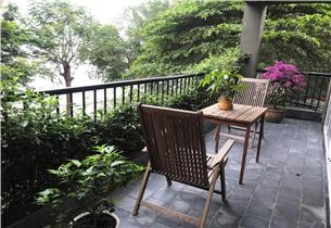 Lake view, balcony 03 bedroom serviced apartment for rent in Quang Khanh, Tay Ho