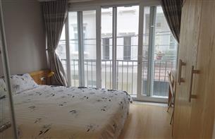 Apartment with 01 bedroom for rent in Dang Thai Mai, Tay Ho