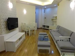 Apartment with 02 bedrooms for rent in building 17T1 Trung Hoa Nhan Chinh, Cau Giay district