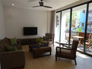 Nice serviced apartment for rent with 03 bedrooms in Xuan Dieu, Tay ho